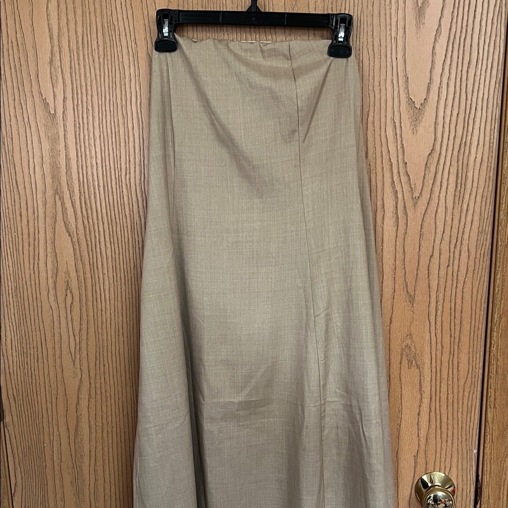 Elegant Tan Women's sleeveless dress